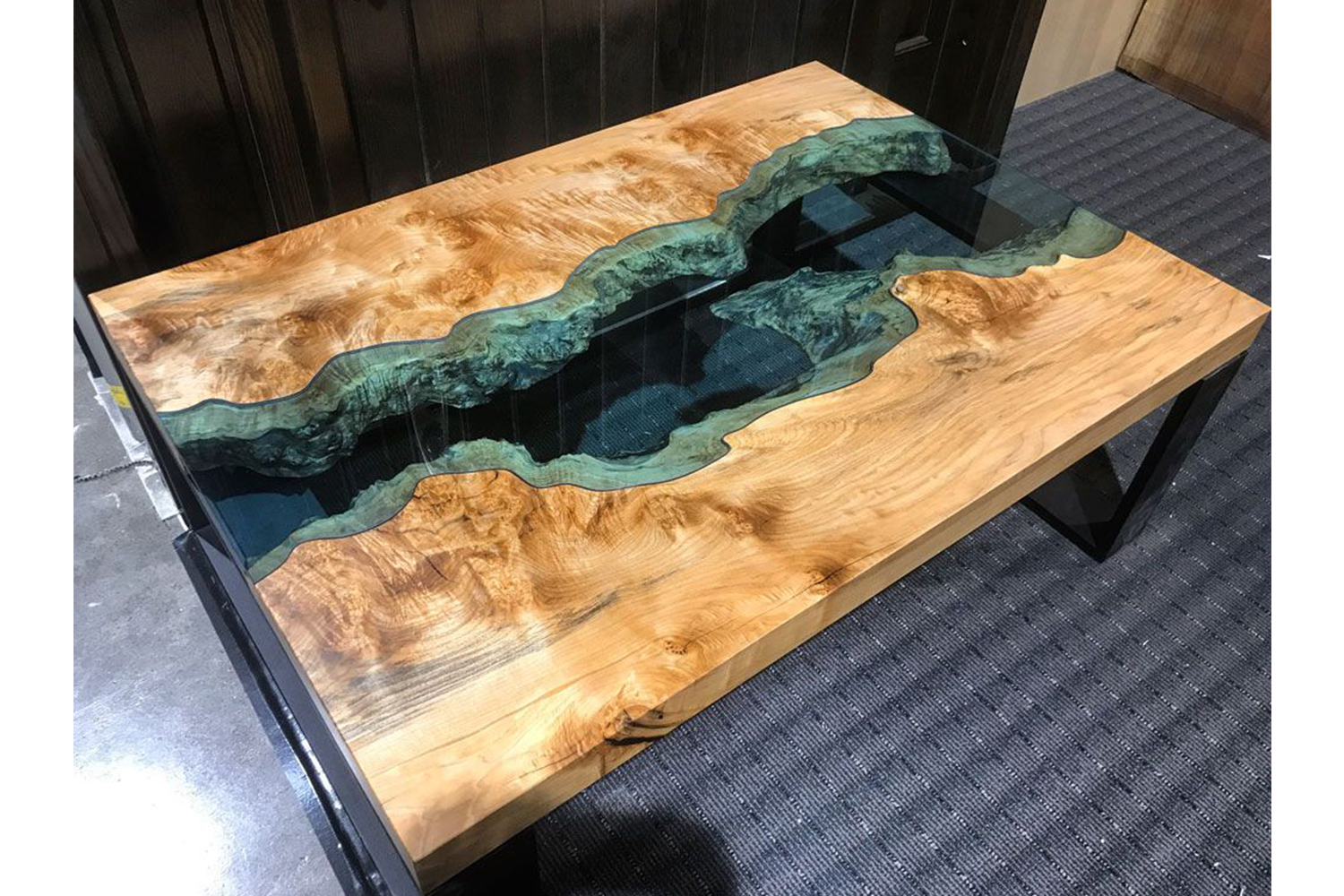 Sản phẩm Epoxy Resin  86